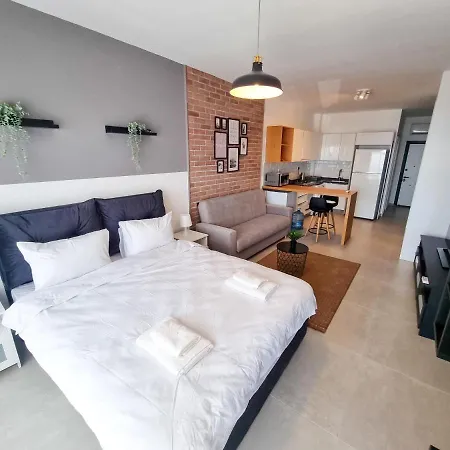 With Aqua Park In Isabella, Caesar Blue Resort, Lunch 4pm, Spa, Gym And Kids Club Gastria