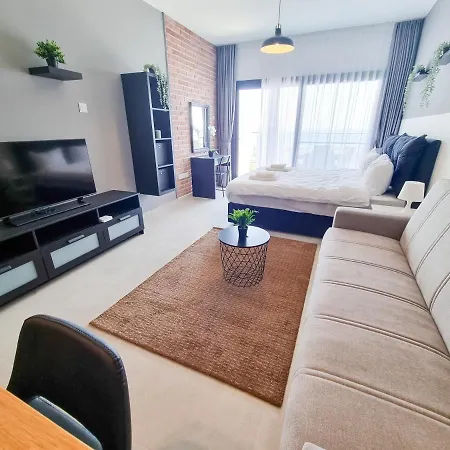 Appartamento With Aqua Park In Isabella, Caesar Blue Resort, Lunch 4pm, Spa, Gym And Kids Club Gastria