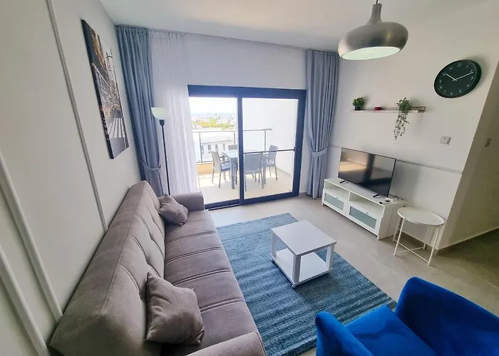 Apartmán With Aqua Park In Isabella, Caesar Blue Resort, Lunch 4pm, Spa, Gym And Kids Club